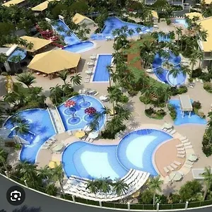 Lacqua Diroma Park Aquatico 24h Com Cozinha R Apart-hotel